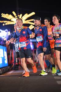 BIB: 
                            <button type="button" onclick="openModal(24403755)" class="btn btn-primary btn-sm float-right btn-popup" data-toggle="modal" data-target=".modal-high-quality">
                        <i class="fas fa-shopping-cart"></i> Add to Cart
                    </button>
                                            <button type="button" onclick="isThisMe(24403755, true)" class="btn btn-success btn-sm float-right btn-popup btn-isme hidden" data-toggle="tooltip" data-placement="bottom" title="นี่คือรูปของคุณใช่ไหม คลิกที่นี่เพื่อเอาเข้าอัลบั้ม">
                        <i class="fas fa-plus"></i> Add to album
                    </button>
                    <button type="button" onclick="isThisMe(24403755, false)" class="btn btn-warning btn-sm float-right btn-popup btn-isnotme hidden">
                        <i class="fas fa-ban"></i> Remove from album
                    </button>